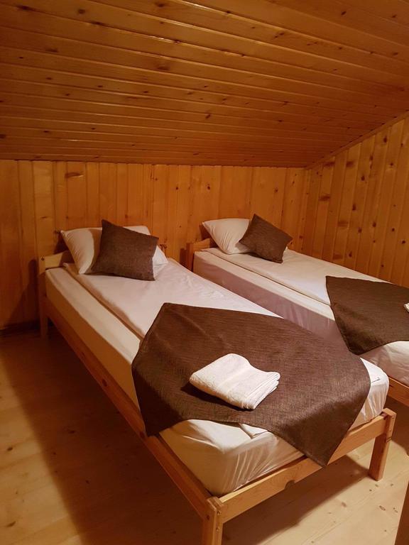 Cabana Sarmis Costesti Extérieur photo