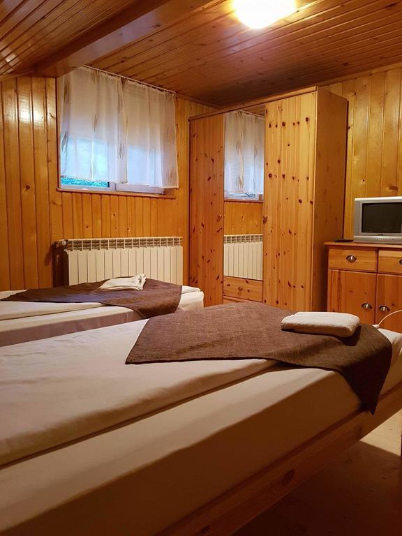 Cabana Sarmis Costesti Extérieur photo